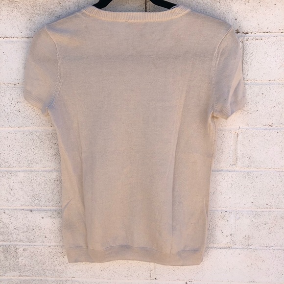 Vince Camuto XS Creamy Rose Short Sleeve Knit Top - Picture 2 of 6
